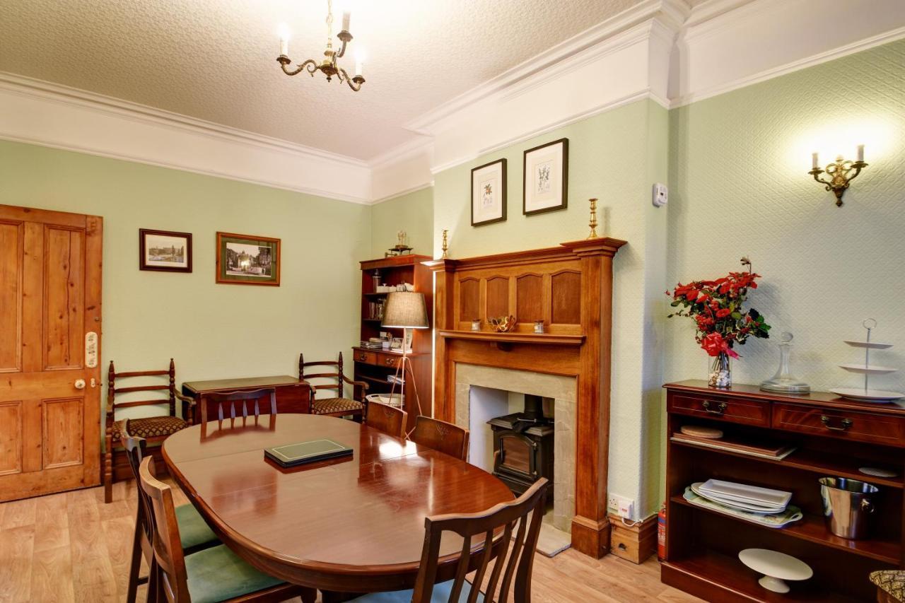 Spacious Victorian Townhouse Near Hcc With Off Street Parking Harrogate Zewnętrze zdjęcie