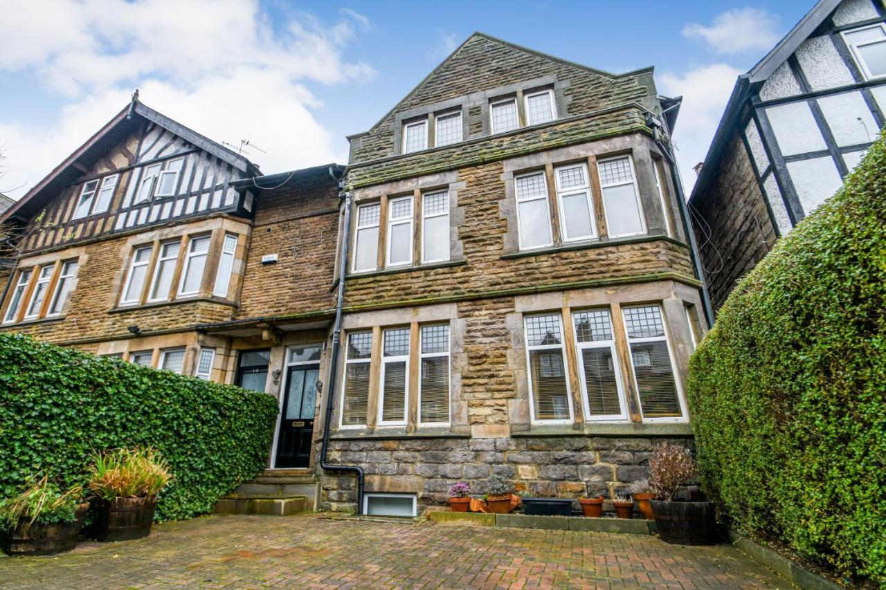 Spacious Victorian Townhouse Near Hcc With Off Street Parking Harrogate Zewnętrze zdjęcie