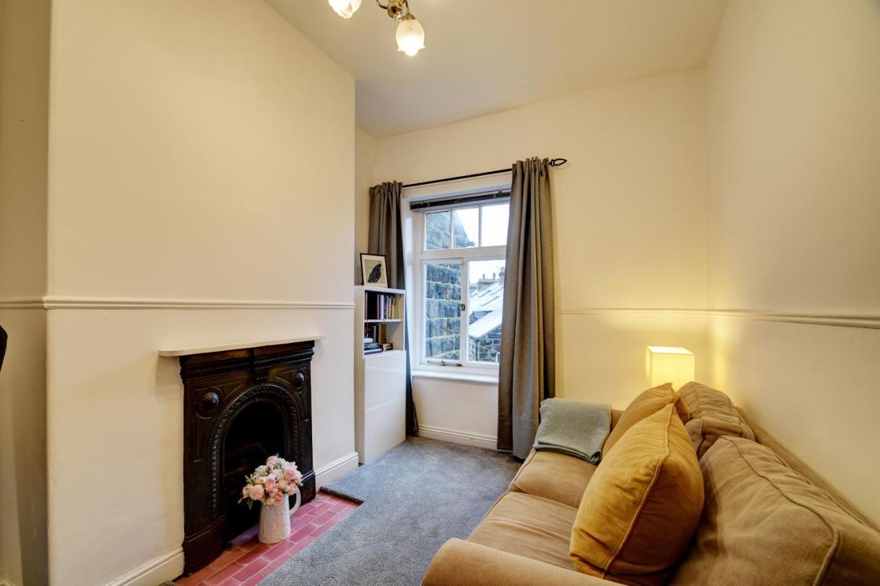 Spacious Victorian Townhouse Near Hcc With Off Street Parking Harrogate Zewnętrze zdjęcie
