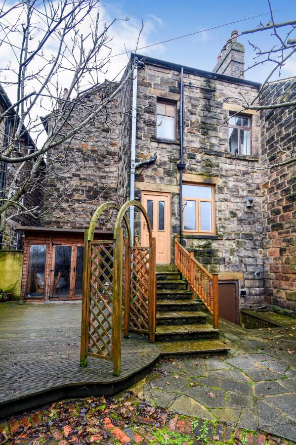 Spacious Victorian Townhouse Near Hcc With Off Street Parking Harrogate Zewnętrze zdjęcie