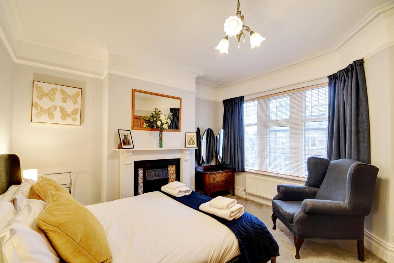 Spacious Victorian Townhouse Near Hcc With Off Street Parking Harrogate Zewnętrze zdjęcie